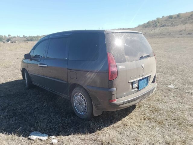 Черный Пежо 807, объемом двигателя 2.2 л и пробегом 320 тыс. км за 5300 $, фото 3 на Automoto.ua