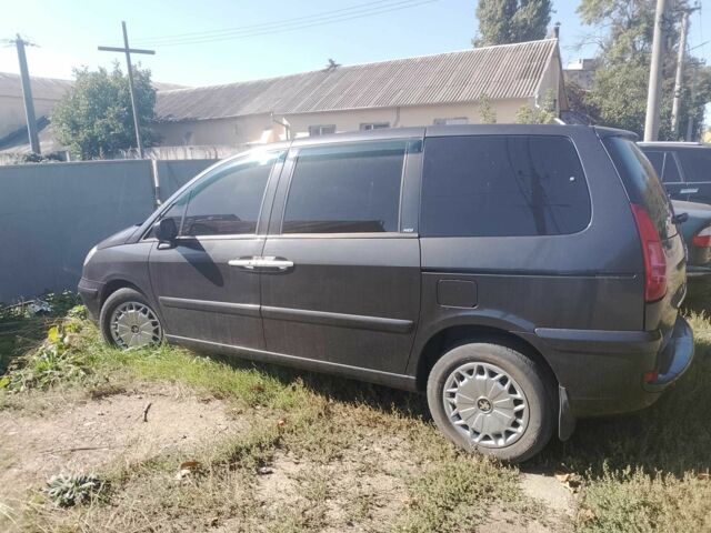 Черный Пежо 807, объемом двигателя 2.2 л и пробегом 320 тыс. км за 5300 $, фото 4 на Automoto.ua