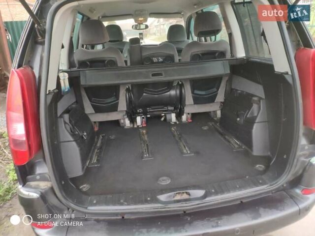 Черный Пежо 807, объемом двигателя 2 л и пробегом 323 тыс. км за 4200 $, фото 8 на Automoto.ua