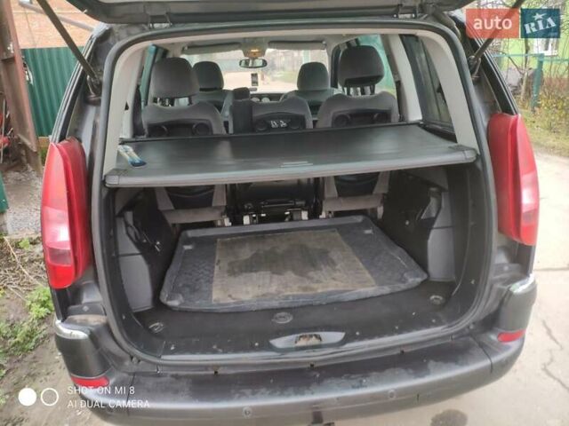 Черный Пежо 807, объемом двигателя 2 л и пробегом 323 тыс. км за 4200 $, фото 9 на Automoto.ua
