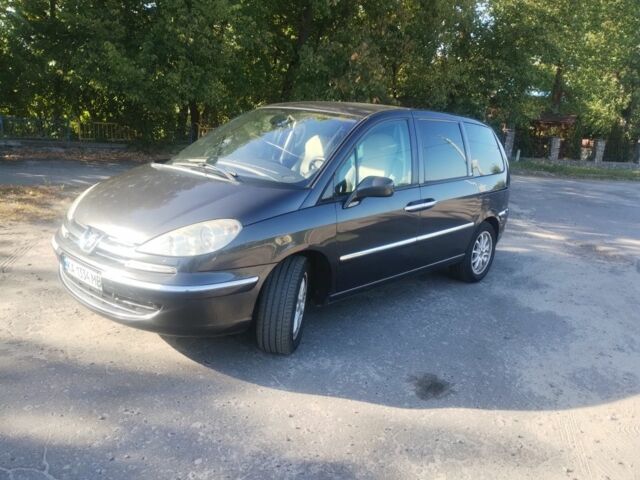 Черный Пежо 807, объемом двигателя 2.2 л и пробегом 317 тыс. км за 5500 $, фото 4 на Automoto.ua