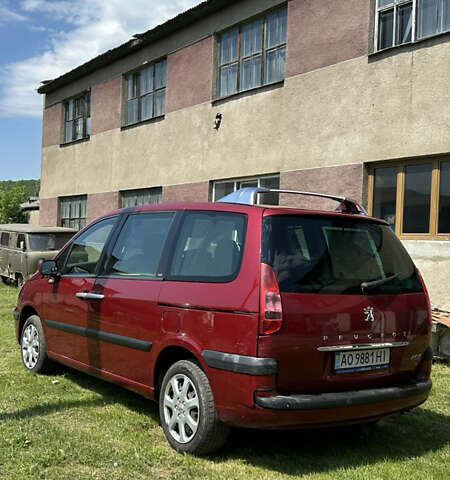 Красный Пежо 807, объемом двигателя 2.2 л и пробегом 450 тыс. км за 4500 $, фото 4 на Automoto.ua