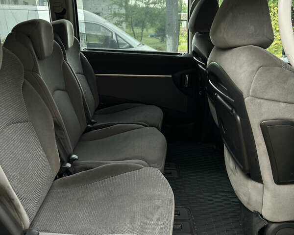 Красный Пежо 807, объемом двигателя 2.2 л и пробегом 450 тыс. км за 4500 $, фото 5 на Automoto.ua