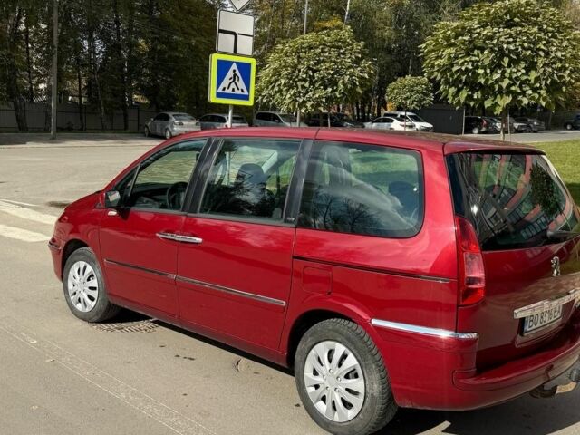 Красный Пежо 807, объемом двигателя 2 л и пробегом 305 тыс. км за 5725 $, фото 2 на Automoto.ua