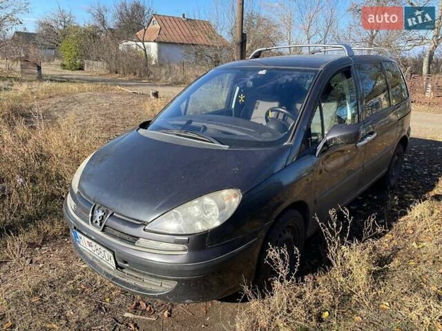 Пежо 807, объемом двигателя 2.2 л и пробегом 320 тыс. км за 2375 $, фото 1 на Automoto.ua