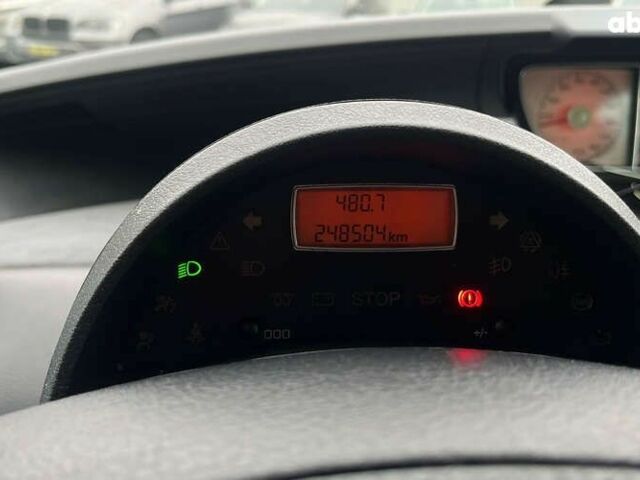 Пежо 807, объемом двигателя 2 л и пробегом 248 тыс. км за 8300 $, фото 13 на Automoto.ua