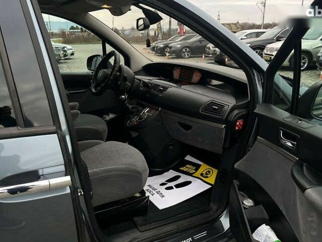 Пежо 807, объемом двигателя 2 л и пробегом 248 тыс. км за 8300 $, фото 17 на Automoto.ua