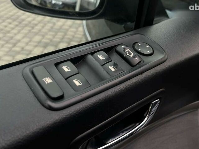 Пежо 807, объемом двигателя 2 л и пробегом 248 тыс. км за 8300 $, фото 10 на Automoto.ua