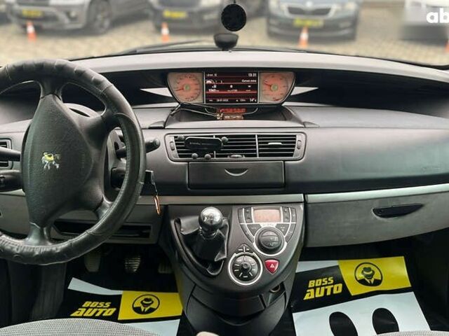 Пежо 807, объемом двигателя 2 л и пробегом 248 тыс. км за 8300 $, фото 16 на Automoto.ua