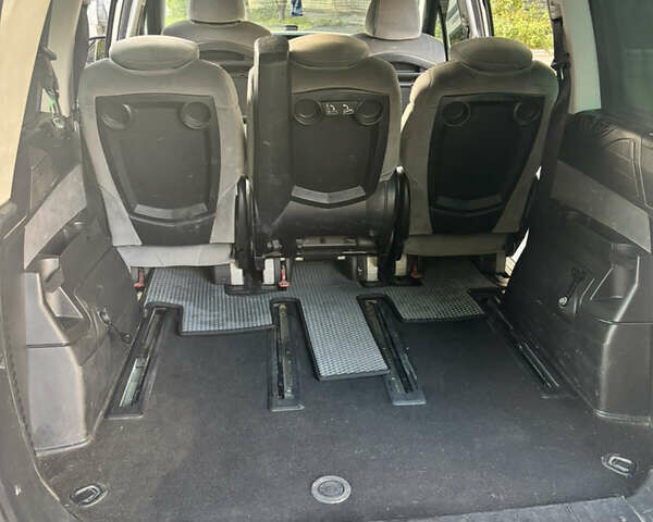 Пежо 807, объемом двигателя 2 л и пробегом 327 тыс. км за 7150 $, фото 21 на Automoto.ua