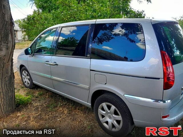 Пежо 807, объемом двигателя 2 л и пробегом 230 тыс. км за 8333 $, фото 1 на Automoto.ua