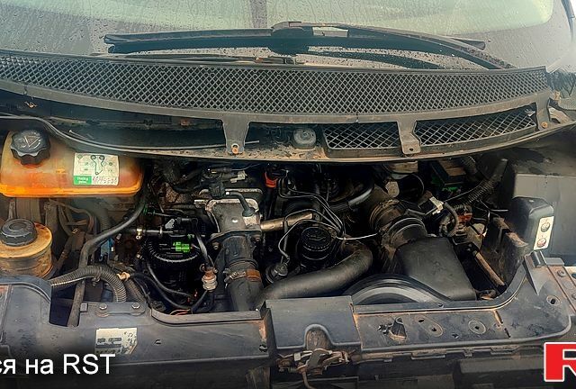 Серый Пежо 807, объемом двигателя 2 л и пробегом 0 тыс. км за 4500 $, фото 7 на Automoto.ua