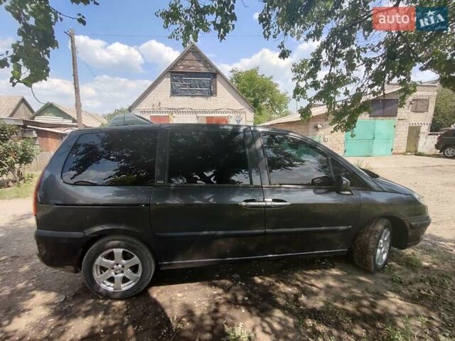 Серый Пежо 807, объемом двигателя 2 л и пробегом 215 тыс. км за 4500 $, фото 5 на Automoto.ua