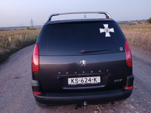 Серый Пежо 807, объемом двигателя 2 л и пробегом 350 тыс. км за 1700 $, фото 3 на Automoto.ua