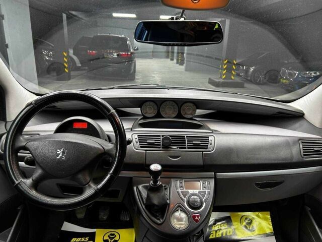 Сірий Пежо 807, об'ємом двигуна 2 л та пробігом 242 тис. км за 6300 $, фото 10 на Automoto.ua