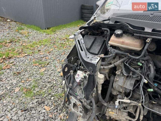 Серый Пежо 807, объемом двигателя 2 л и пробегом 230 тыс. км за 1850 $, фото 9 на Automoto.ua