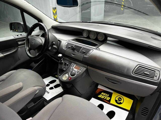 Сірий Пежо 807, об'ємом двигуна 2 л та пробігом 242 тис. км за 6300 $, фото 18 на Automoto.ua