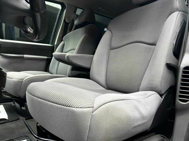 Сірий Пежо 807, об'ємом двигуна 2 л та пробігом 242 тис. км за 6300 $, фото 9 на Automoto.ua