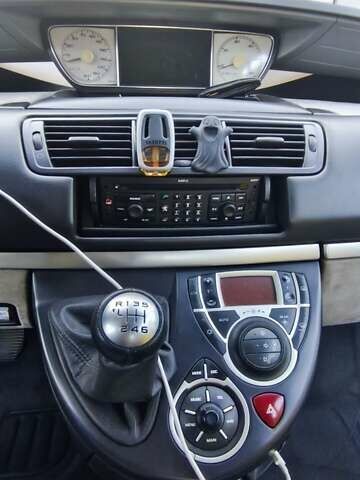 Сірий Пежо 807, об'ємом двигуна 2 л та пробігом 360 тис. км за 5700 $, фото 13 на Automoto.ua