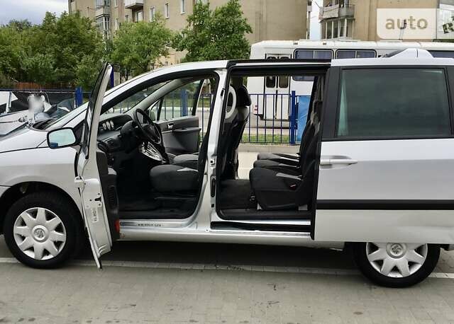 Сірий Пежо 807, об'ємом двигуна 2 л та пробігом 198 тис. км за 4500 $, фото 13 на Automoto.ua