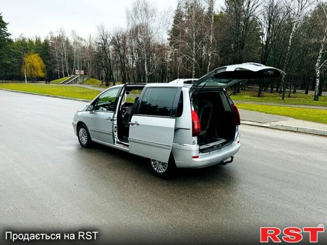 Сірий Пежо 807, об'ємом двигуна 2.2 л та пробігом 150 тис. км за 8500 $, фото 8 на Automoto.ua