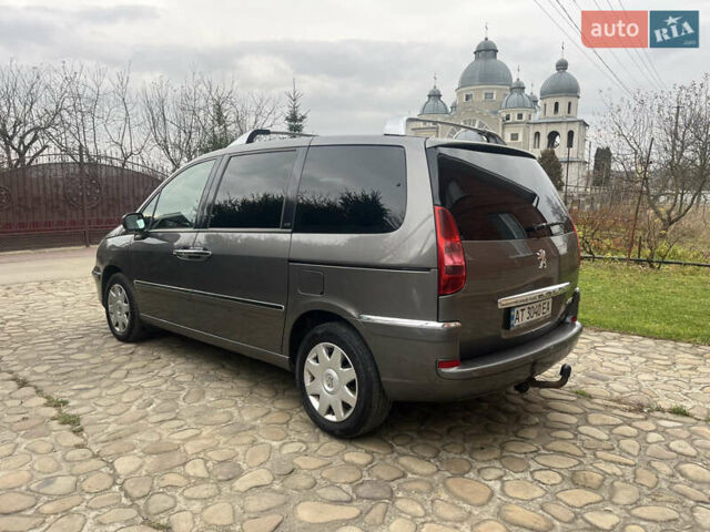 Серый Пежо 807, объемом двигателя 2 л и пробегом 300 тыс. км за 5900 $, фото 6 на Automoto.ua