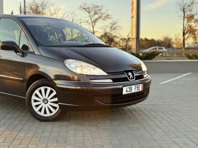 Сірий Пежо 807, об'ємом двигуна 2 л та пробігом 264 тис. км за 3199 $, фото 20 на Automoto.ua