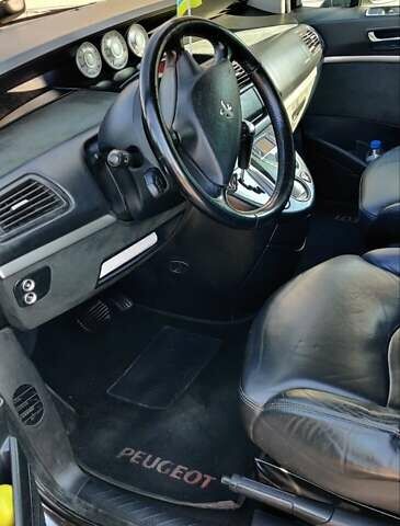 Сірий Пежо 807, об'ємом двигуна 2 л та пробігом 306 тис. км за 6200 $, фото 7 на Automoto.ua