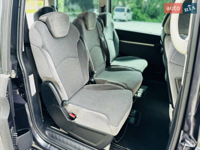 Серый Пежо 807, объемом двигателя 2 л и пробегом 206 тыс. км за 6850 $, фото 29 на Automoto.ua