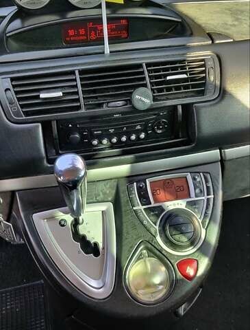 Сірий Пежо 807, об'ємом двигуна 2 л та пробігом 306 тис. км за 6200 $, фото 21 на Automoto.ua