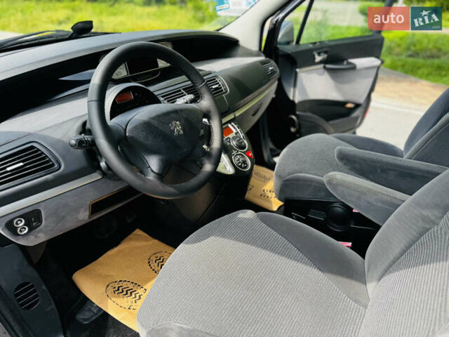 Серый Пежо 807, объемом двигателя 2 л и пробегом 206 тыс. км за 6850 $, фото 53 на Automoto.ua
