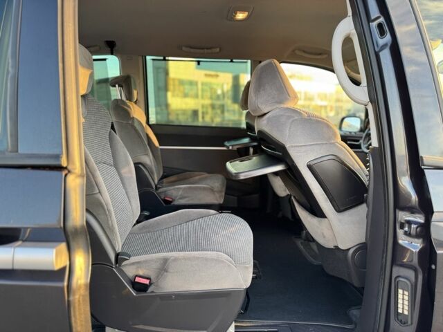 Сірий Пежо 807, об'ємом двигуна 2 л та пробігом 264 тис. км за 3199 $, фото 9 на Automoto.ua