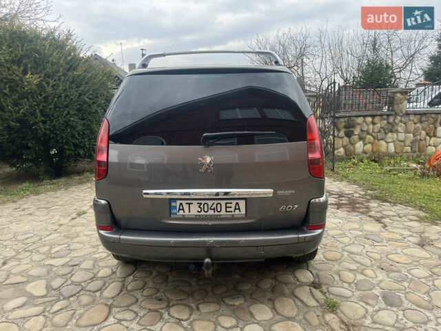 Серый Пежо 807, объемом двигателя 2 л и пробегом 300 тыс. км за 5900 $, фото 8 на Automoto.ua