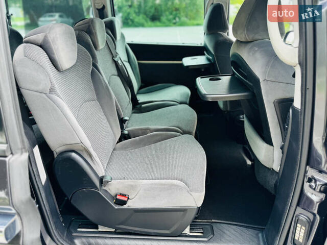 Серый Пежо 807, объемом двигателя 2 л и пробегом 206 тыс. км за 6850 $, фото 34 на Automoto.ua