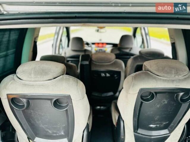 Серый Пежо 807, объемом двигателя 2.18 л и пробегом 155 тыс. км за 7500 $, фото 10 на Automoto.ua