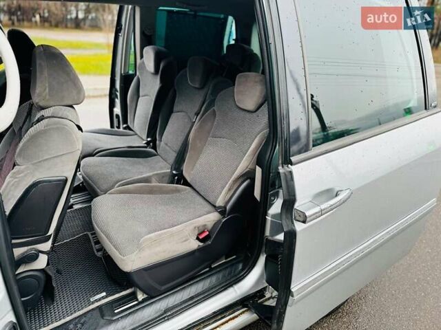 Серый Пежо 807, объемом двигателя 2.18 л и пробегом 155 тыс. км за 7500 $, фото 6 на Automoto.ua