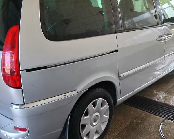 Серый Пежо 807, объемом двигателя 2 л и пробегом 271 тыс. км за 6000 $, фото 3 на Automoto.ua