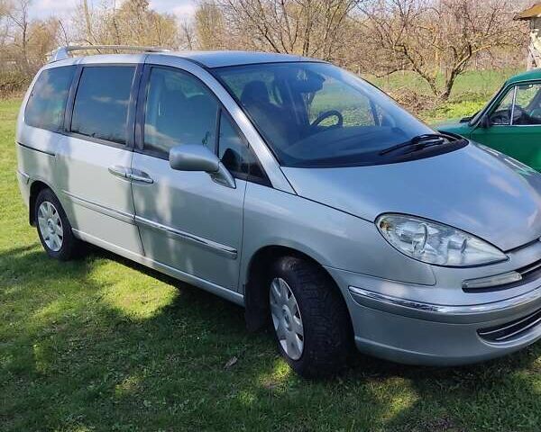 Серый Пежо 807, объемом двигателя 2 л и пробегом 271 тыс. км за 6000 $, фото 23 на Automoto.ua