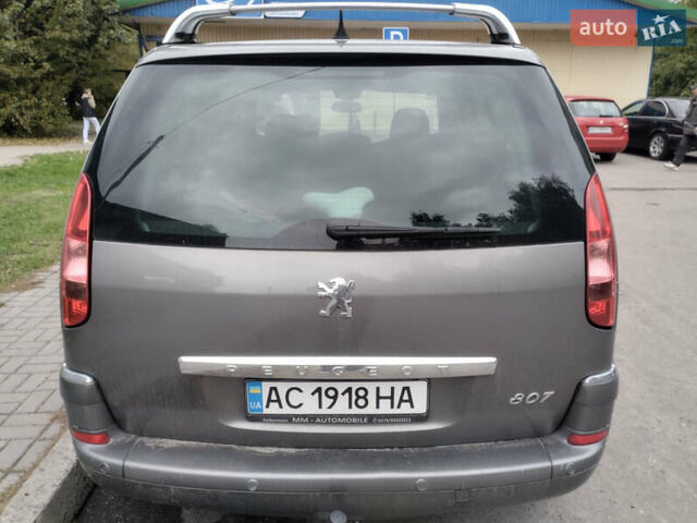Серый Пежо 807, объемом двигателя 2 л и пробегом 245 тыс. км за 6500 $, фото 3 на Automoto.ua