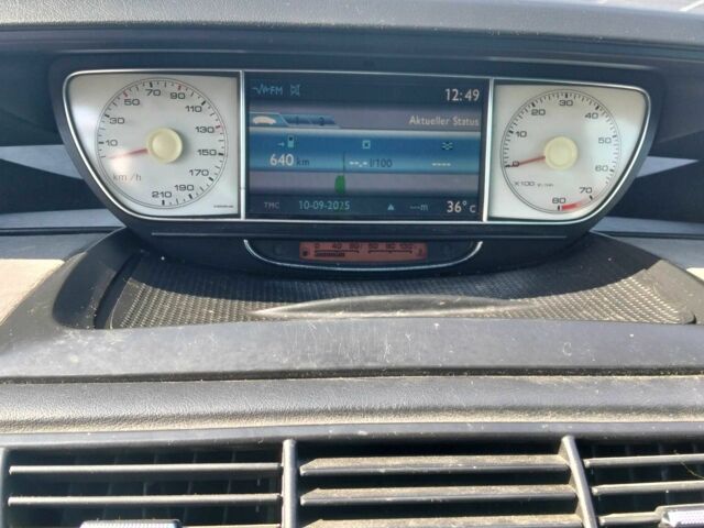 Сірий Пежо 807, об'ємом двигуна 2 л та пробігом 279 тис. км за 6100 $, фото 3 на Automoto.ua