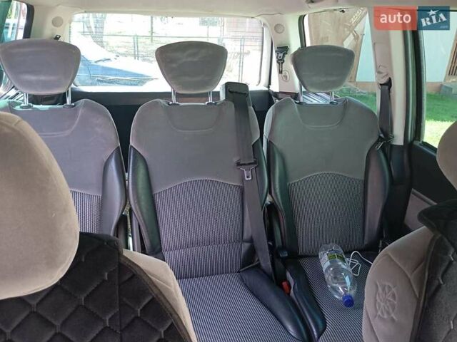 Сірий Пежо 807, об'ємом двигуна 2 л та пробігом 540 тис. км за 6000 $, фото 15 на Automoto.ua