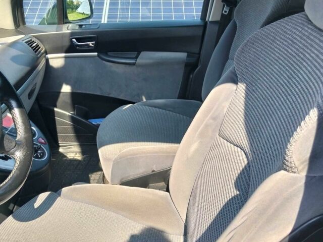 Сірий Пежо 807, об'ємом двигуна 2 л та пробігом 279 тис. км за 6100 $, фото 1 на Automoto.ua