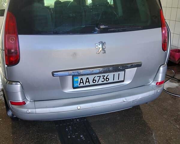 Серый Пежо 807, объемом двигателя 2 л и пробегом 271 тыс. км за 6000 $, фото 9 на Automoto.ua