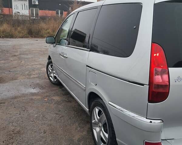 Сірий Пежо 807, об'ємом двигуна 2 л та пробігом 270 тис. км за 6200 $, фото 4 на Automoto.ua