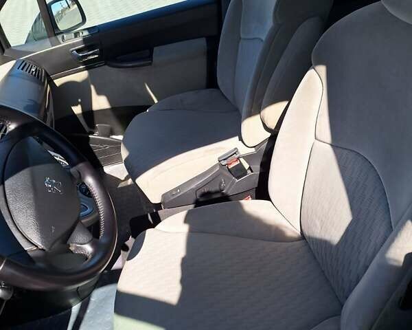 Сірий Пежо 807, об'ємом двигуна 2.18 л та пробігом 214 тис. км за 7200 $, фото 21 на Automoto.ua