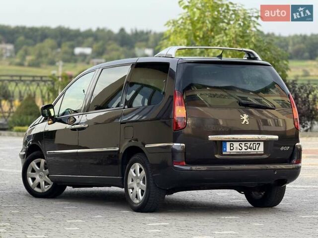 Серый Пежо 807, объемом двигателя 2 л и пробегом 195 тыс. км за 7250 $, фото 17 на Automoto.ua