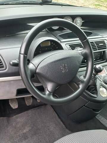 Сірий Пежо 807, об'ємом двигуна 2 л та пробігом 195 тис. км за 6900 $, фото 14 на Automoto.ua