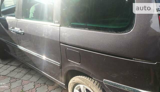 Сірий Пежо 807, об'ємом двигуна 2 л та пробігом 265 тис. км за 7300 $, фото 5 на Automoto.ua