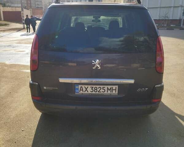 Серый Пежо 807, объемом двигателя 2 л и пробегом 259 тыс. км за 7000 $, фото 3 на Automoto.ua