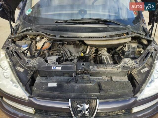 Серый Пежо 807, объемом двигателя 2 л и пробегом 259 тыс. км за 7000 $, фото 25 на Automoto.ua